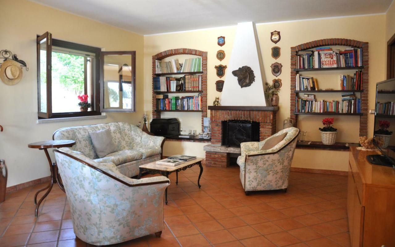 Villa Gemma Di Mare 圣泰雷萨迪里瓦 外观 照片